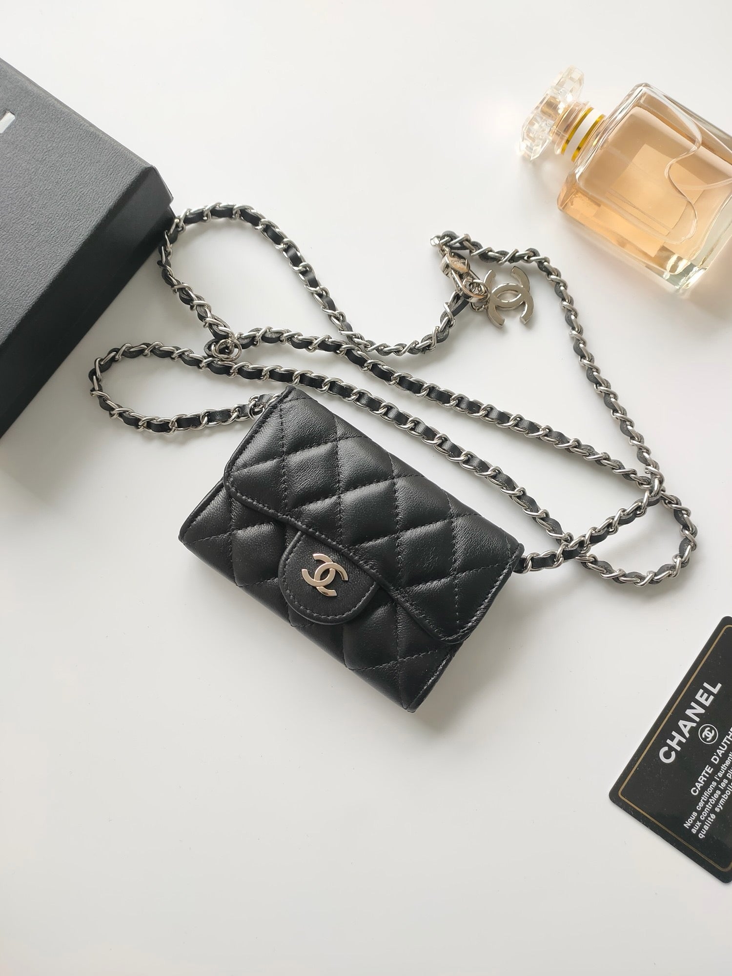 Mini cc [noir] lisse/argent