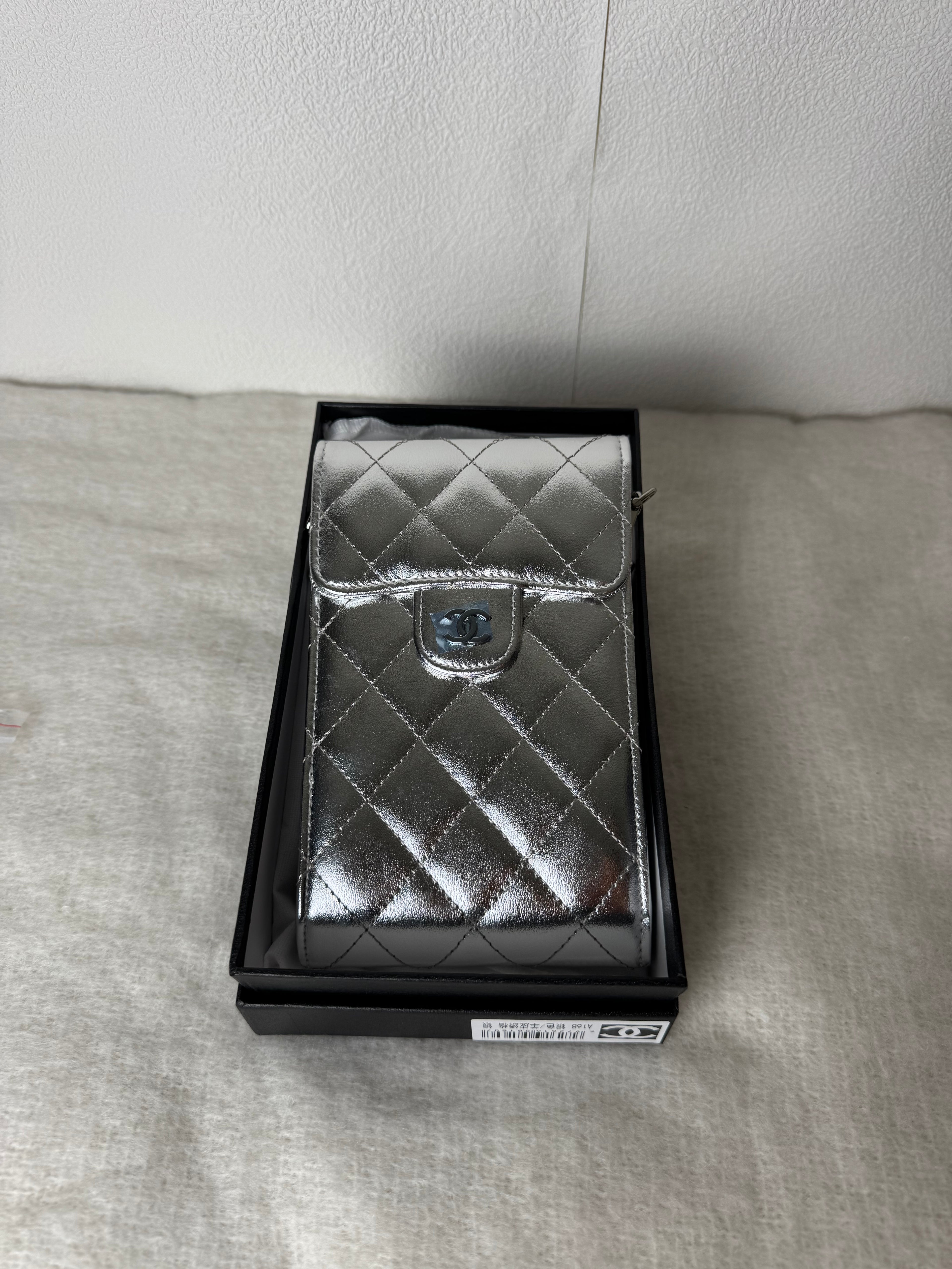 Sac iPhone Chanel [argenté]