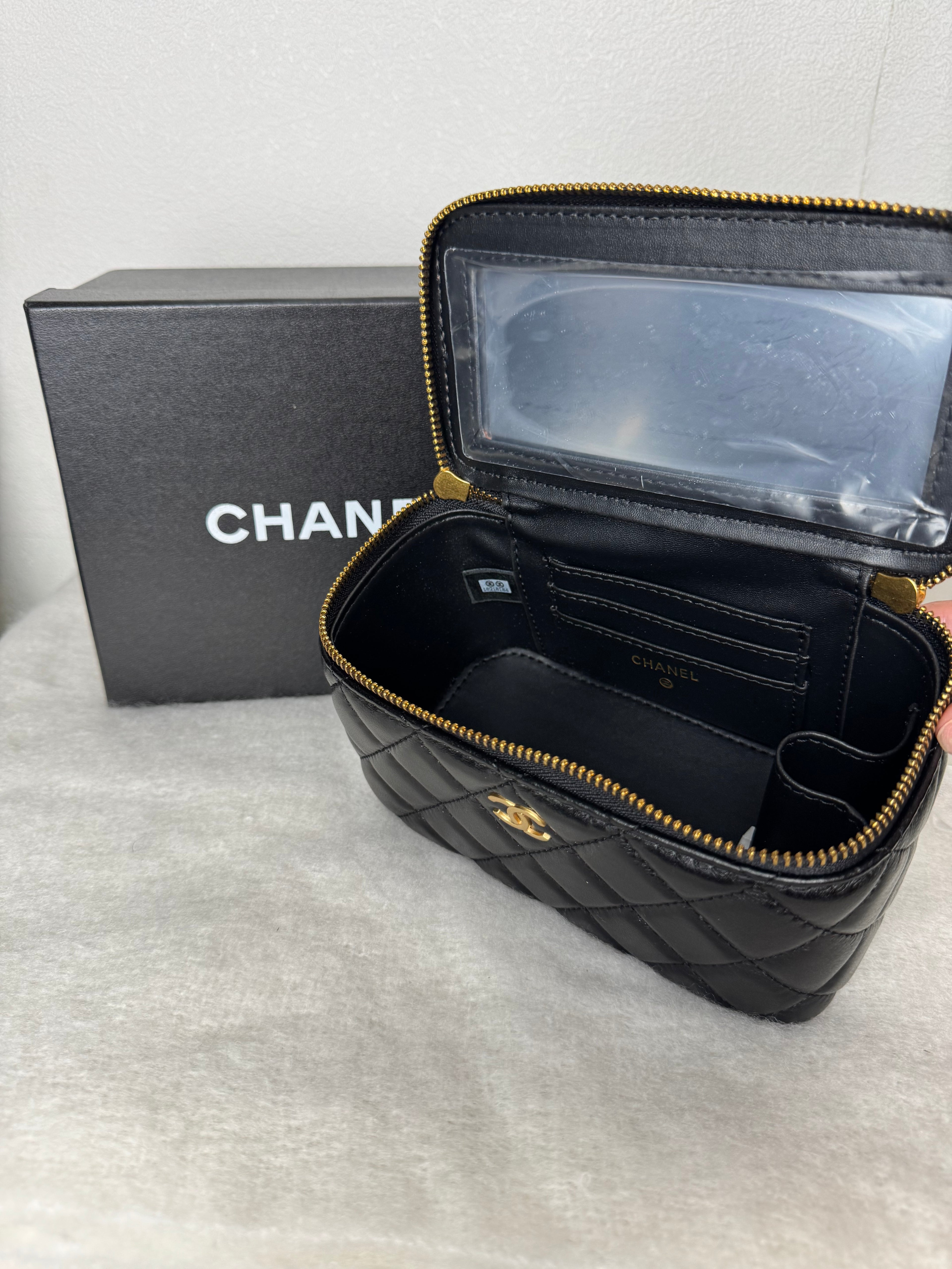 Grand Vanity Chanel [noir]