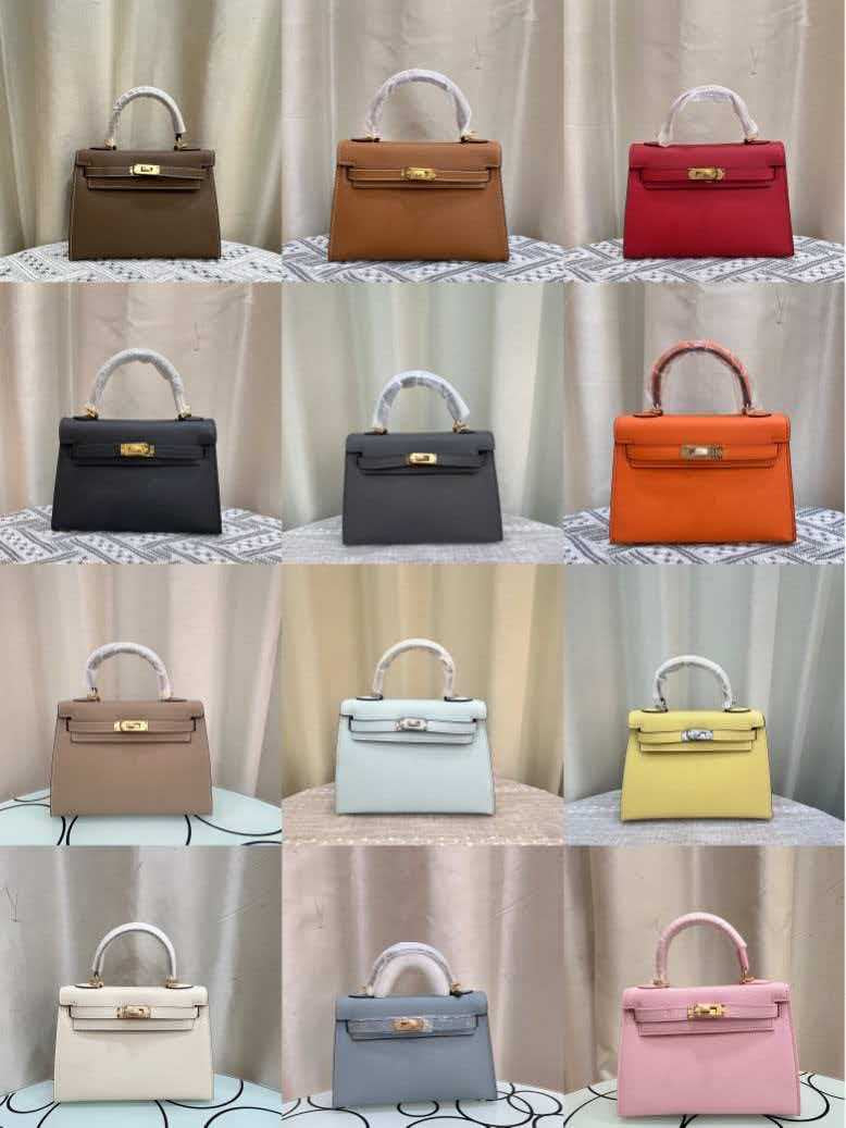 Kelly 22cm