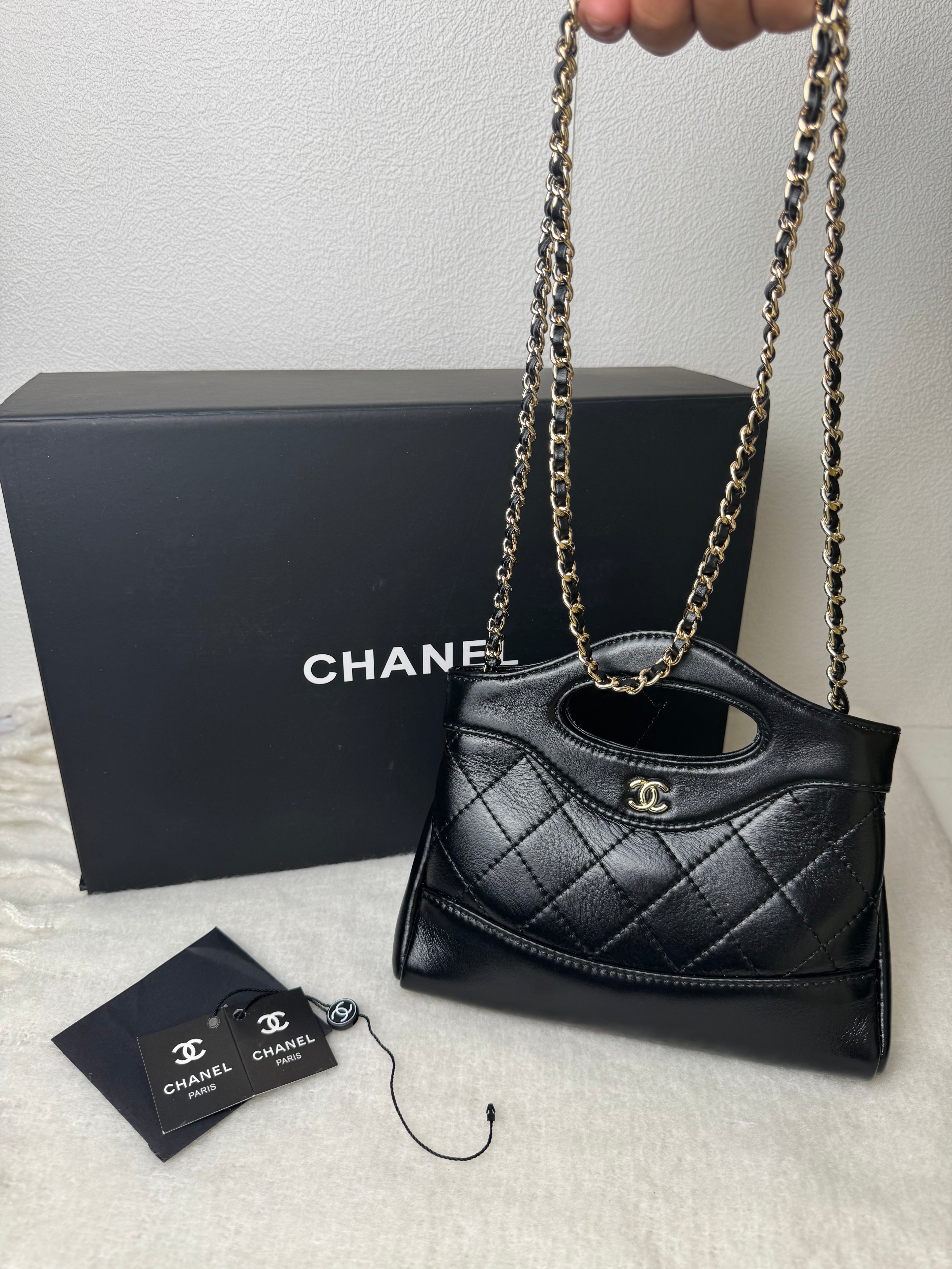 Flat mini chanel 31