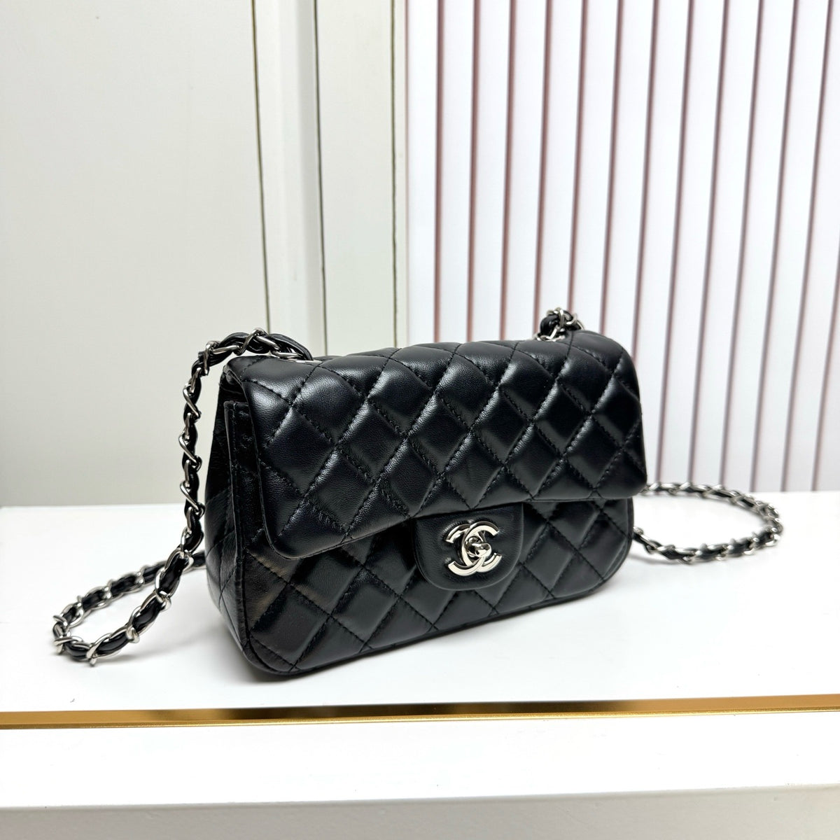 Chanel Timeless 20cm