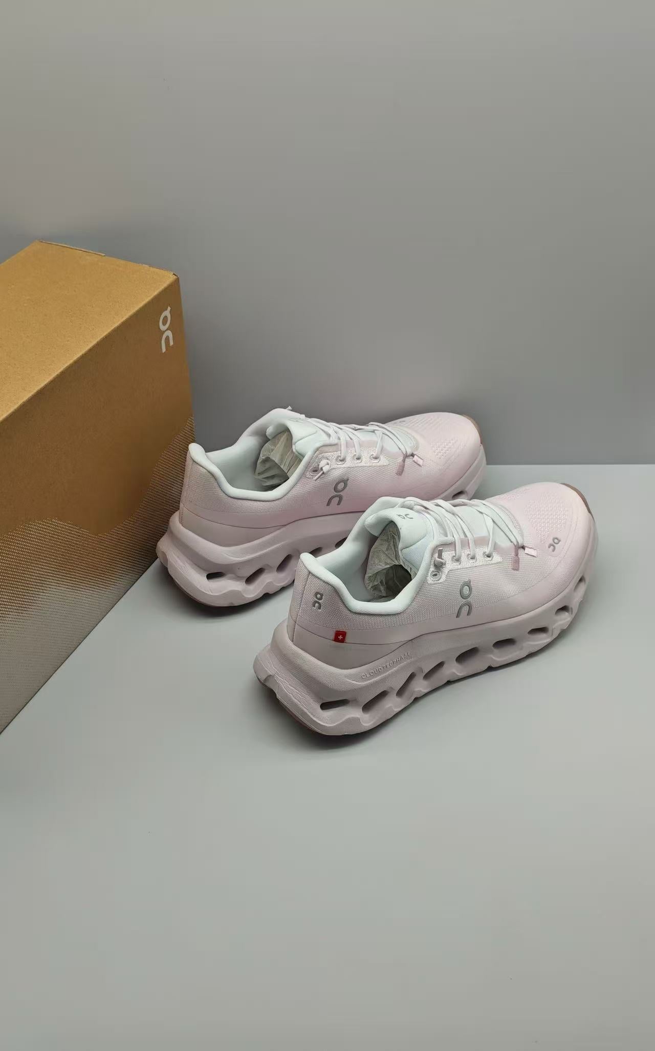 Chaussures ON