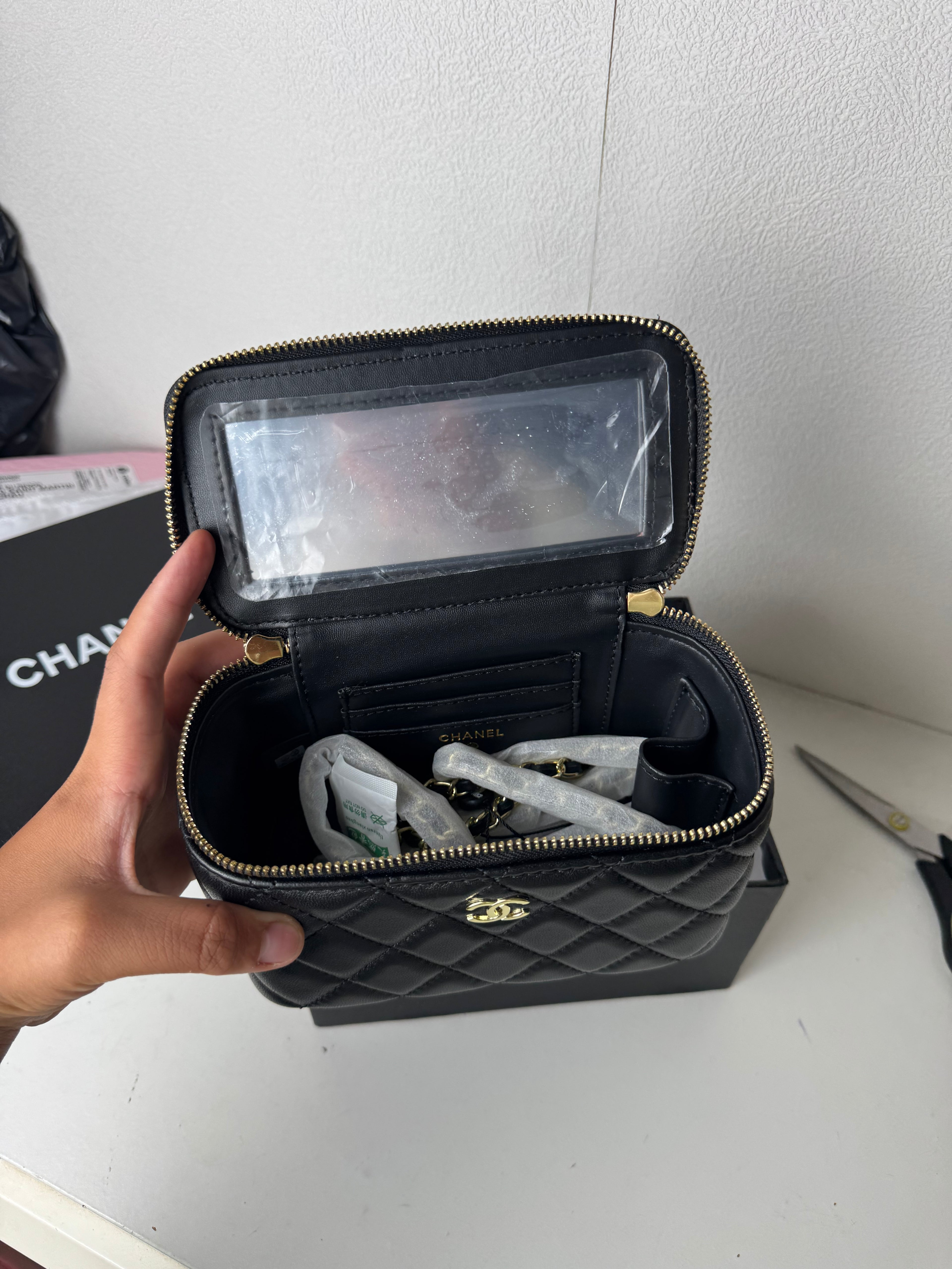 Grand Vanity Chanel [noir] hance