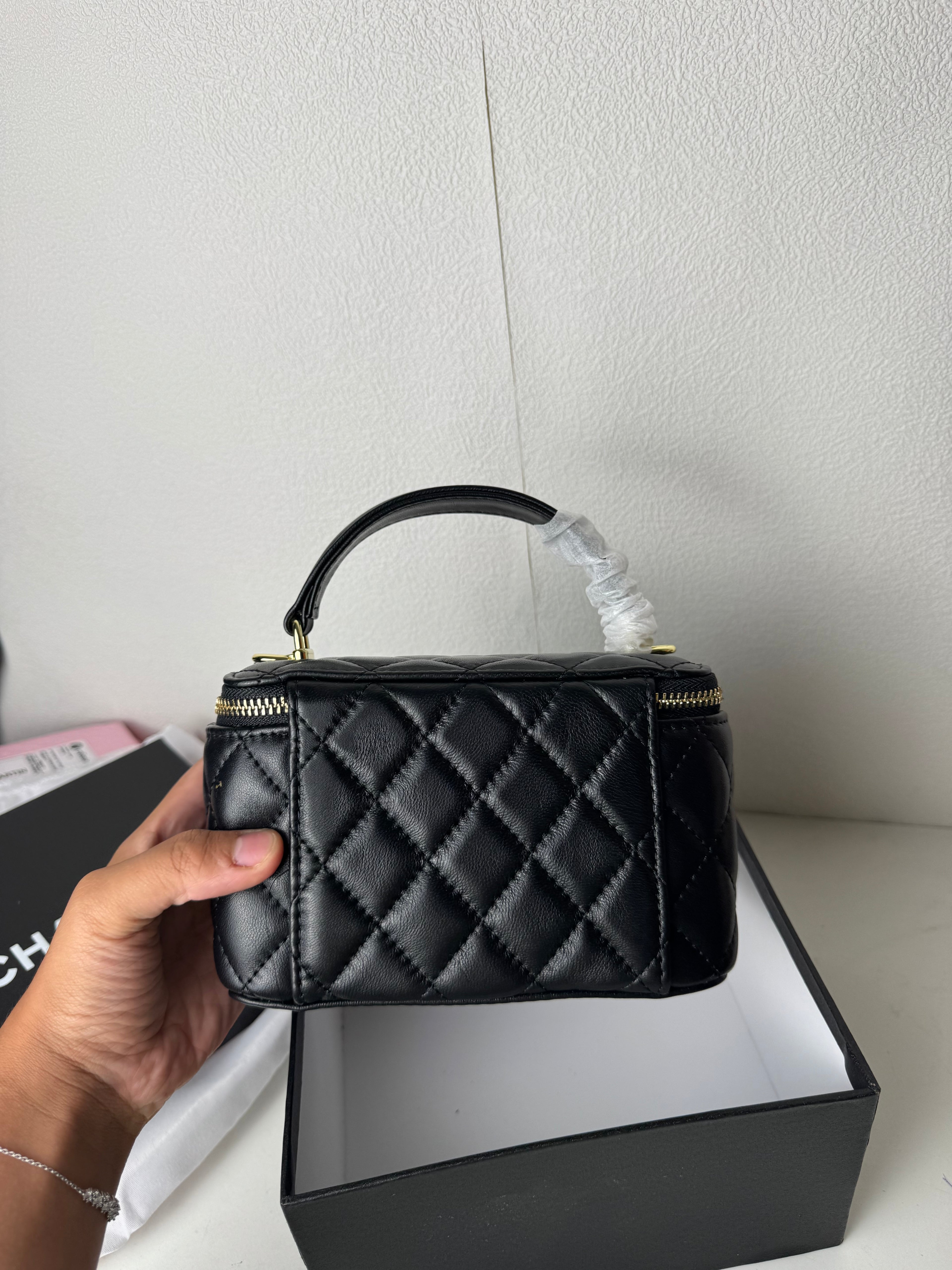 Grand Vanity Chanel [noir] hance
