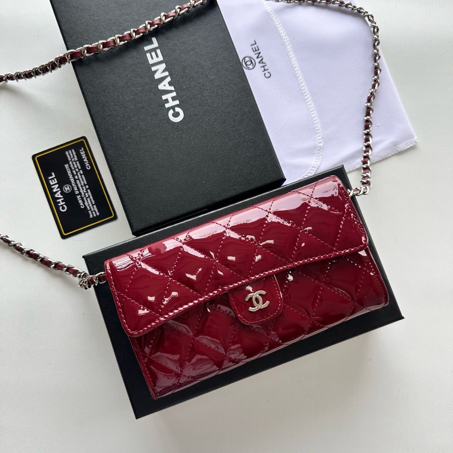 Chanel Wallet [bordeau glassy]