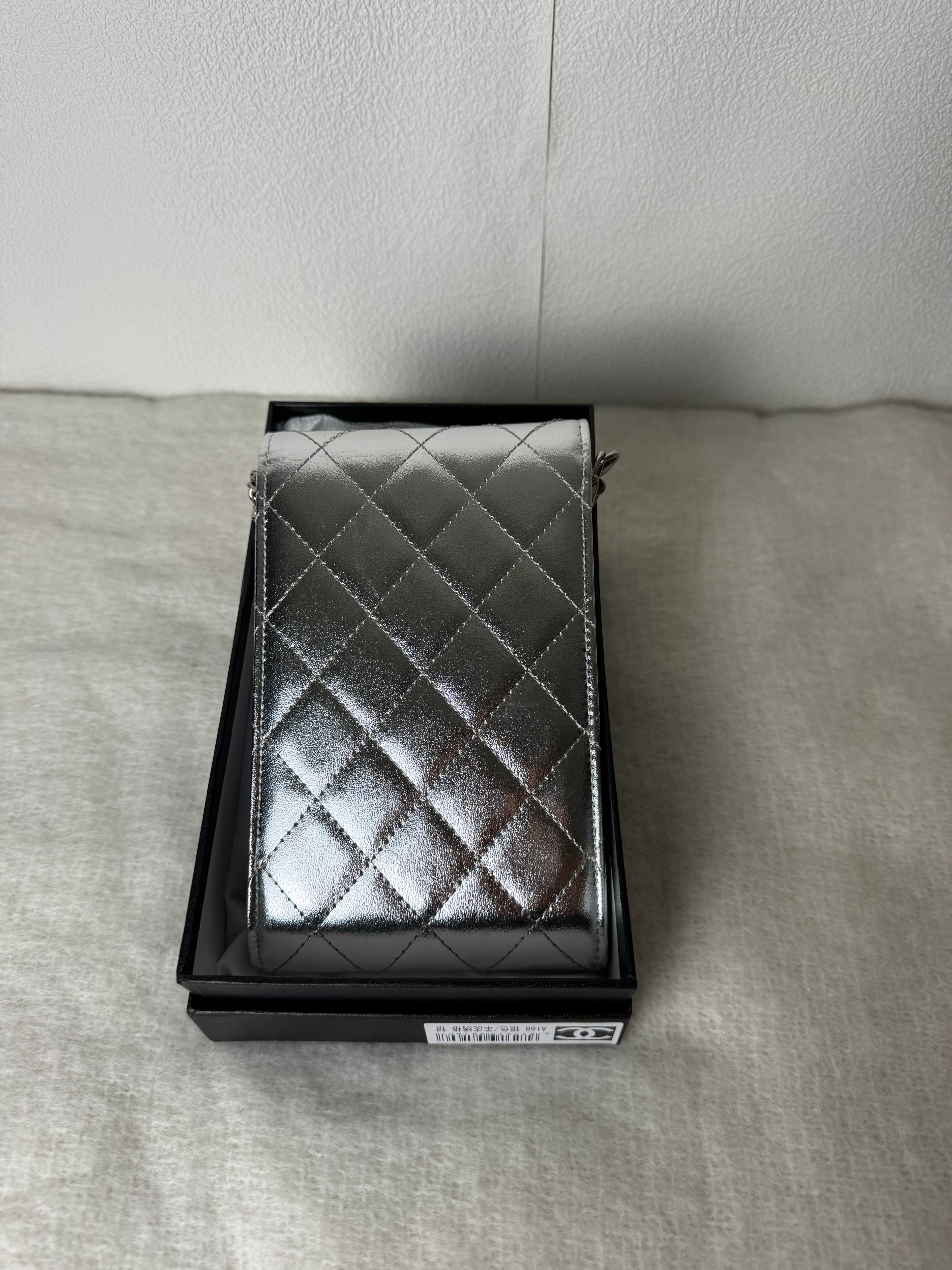 Sac iPhone Chanel [argenté]