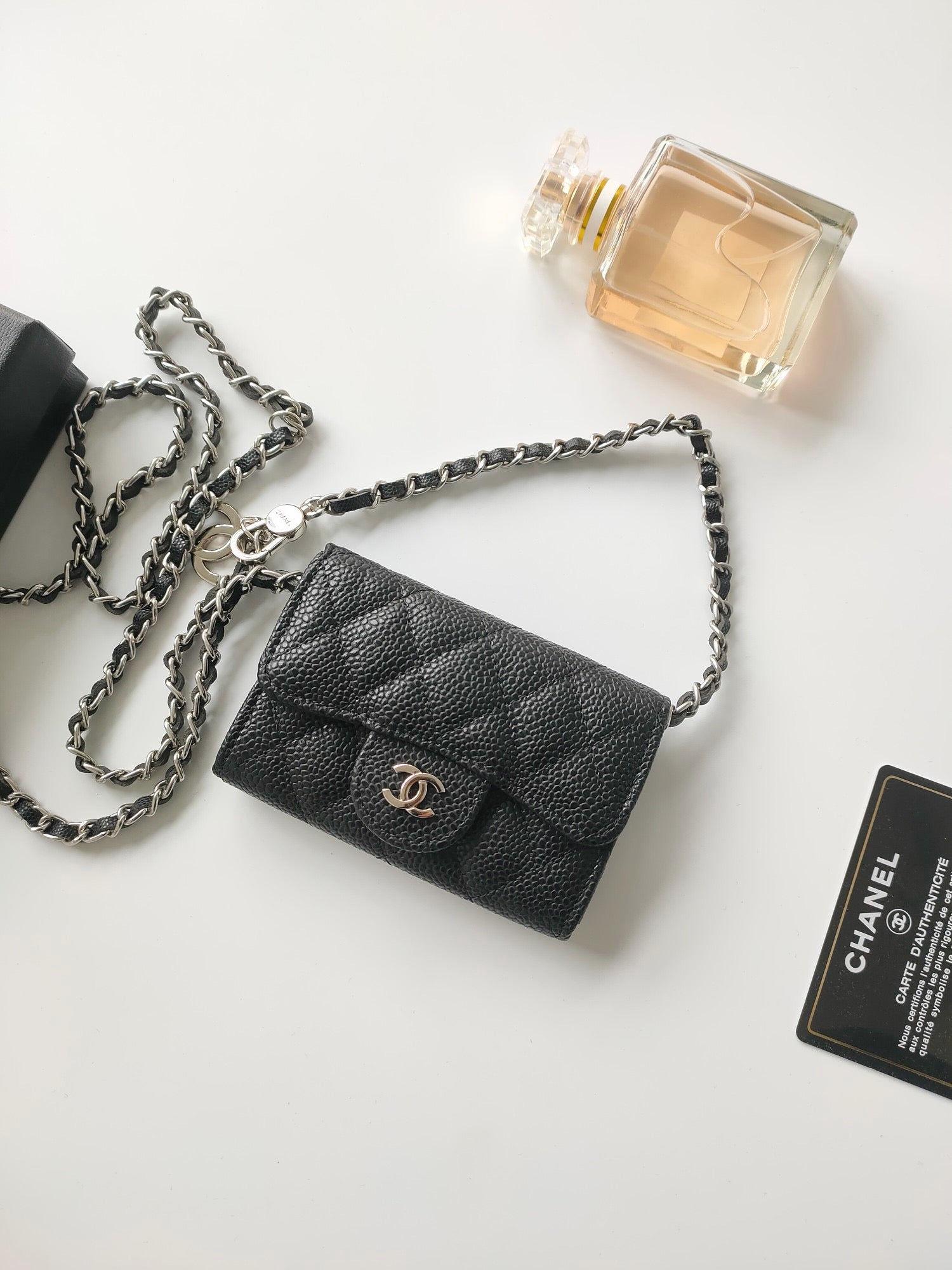Mini cc [noir] granulé/argent