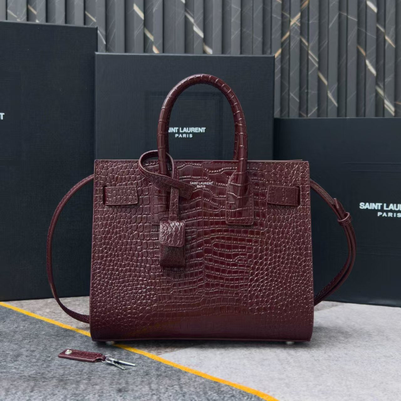 Sac de jour YSL