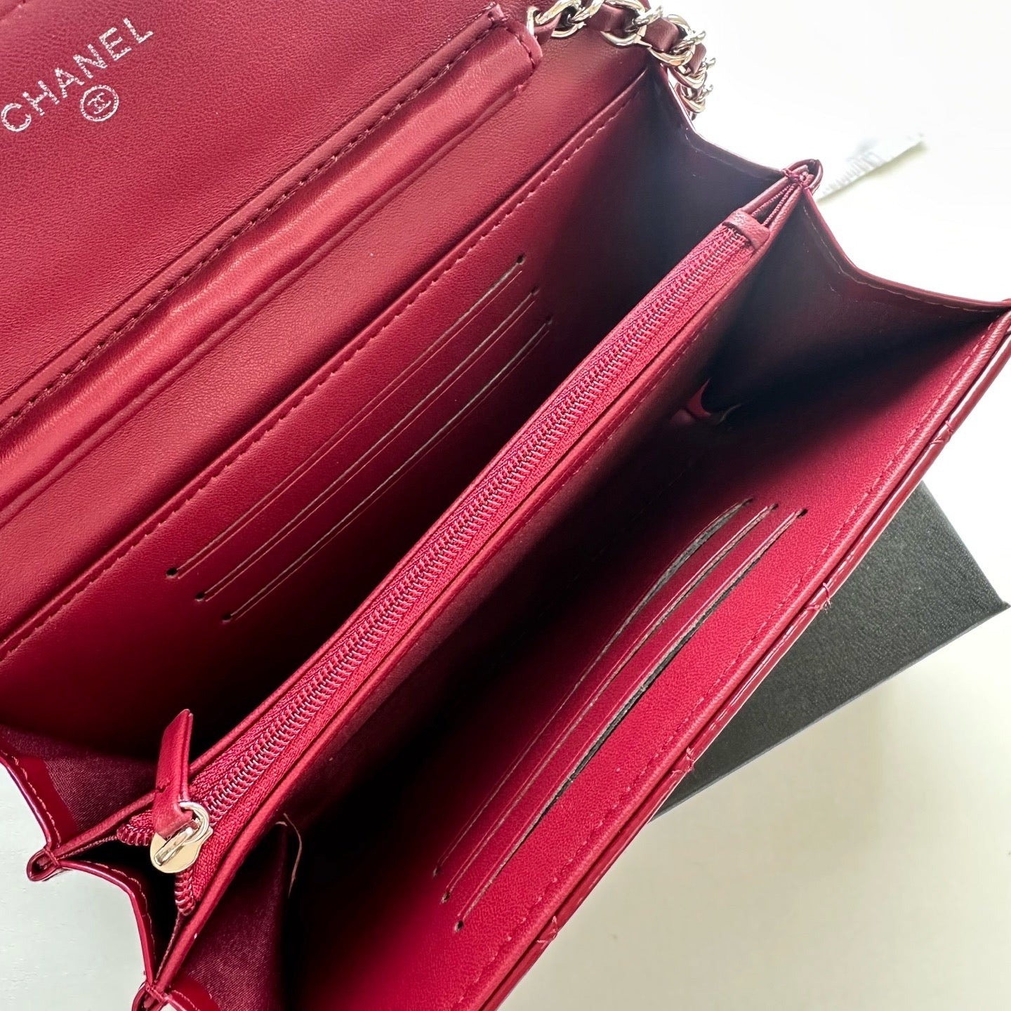 Chanel Wallet [bordeau glassy]